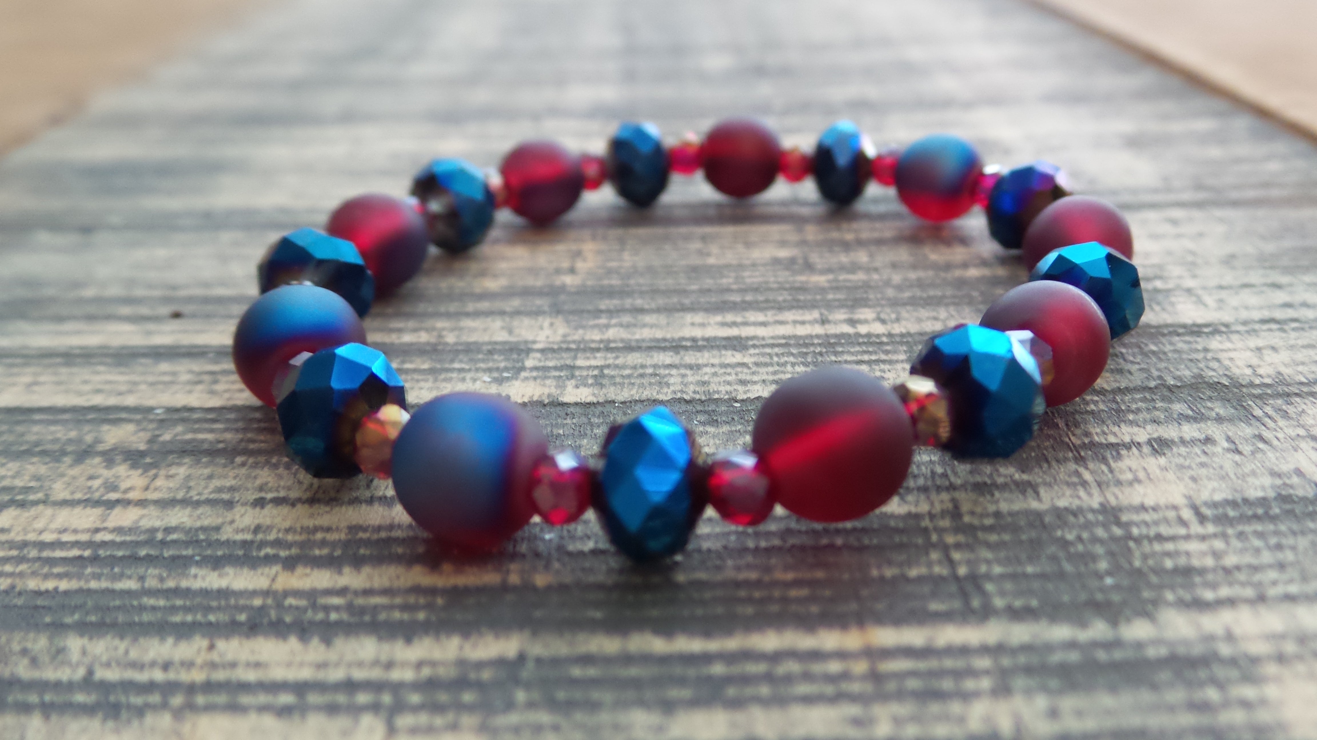 Bracelet- Iridescent Red and Blue
