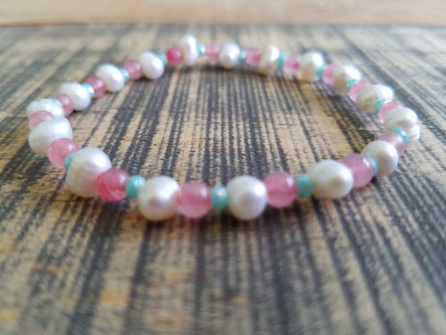 Bracelet- Freshwater Pearl and Pink Agate